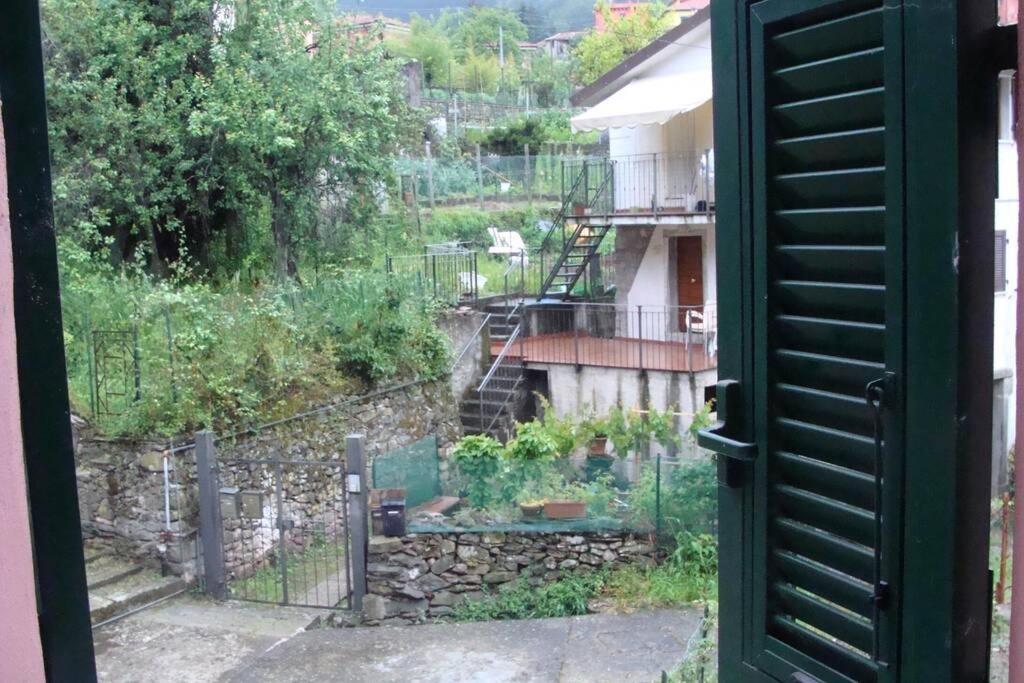 Appartement La Casetta Di Lory à Biassa Extérieur photo
